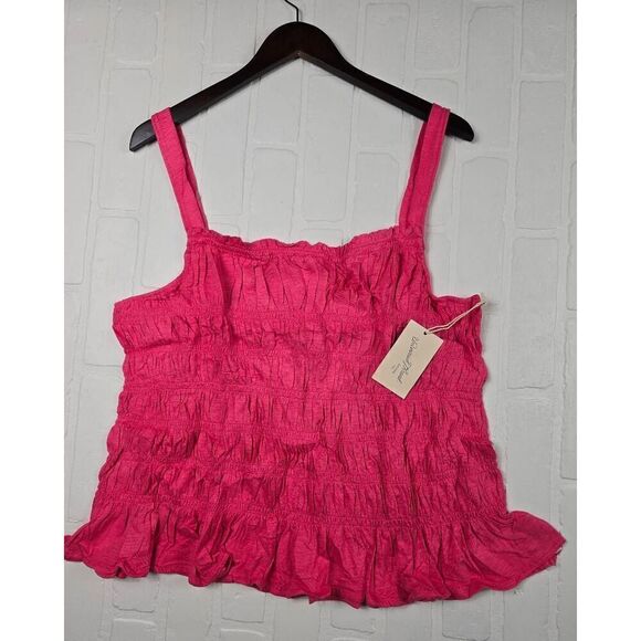 Universal Thread Pink Smocked Cropped Tank Top 4X - Picture 1 of 3